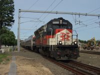 Shoreline East Commuter Train, United States.