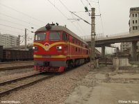 DF4B-2591 with a fast running southbound passenger train.