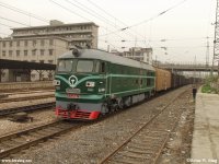 Supershine DF4-0587 with northbound goods train.