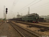 DF4-0047 with a southbound goods train.